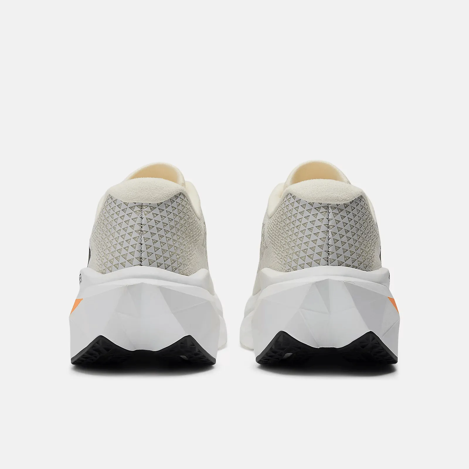 Structured Design NEW BALANCE FuelCell SuperComp Trainer v3 MRCXCA4 (LF)