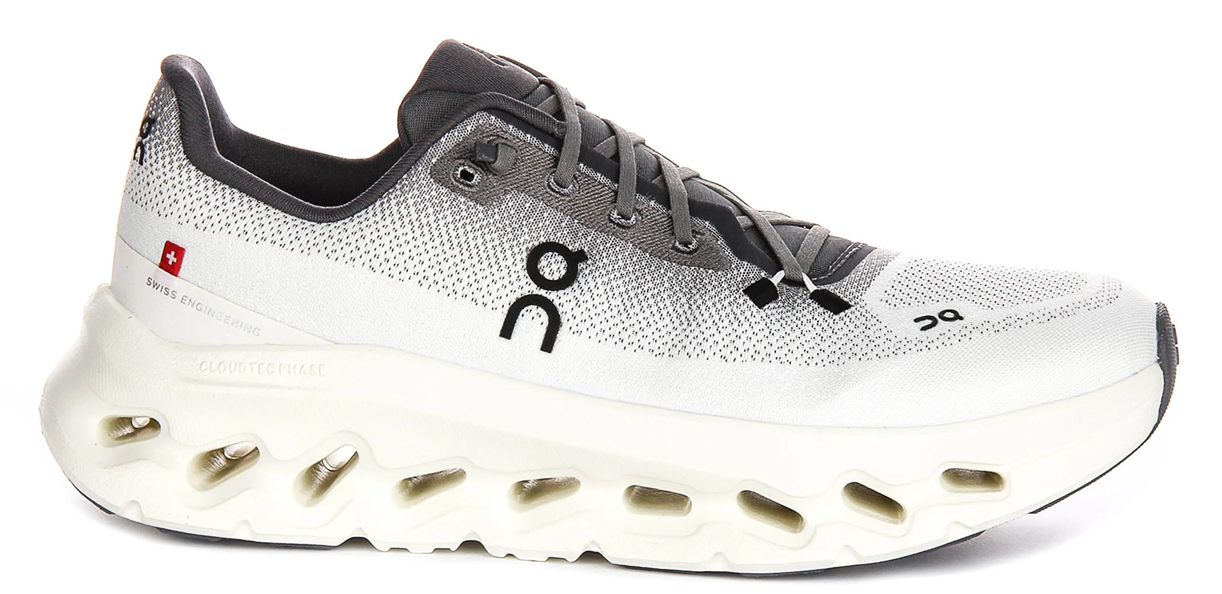 Support Zones On Running Cloudtilt In Light Grey For Women