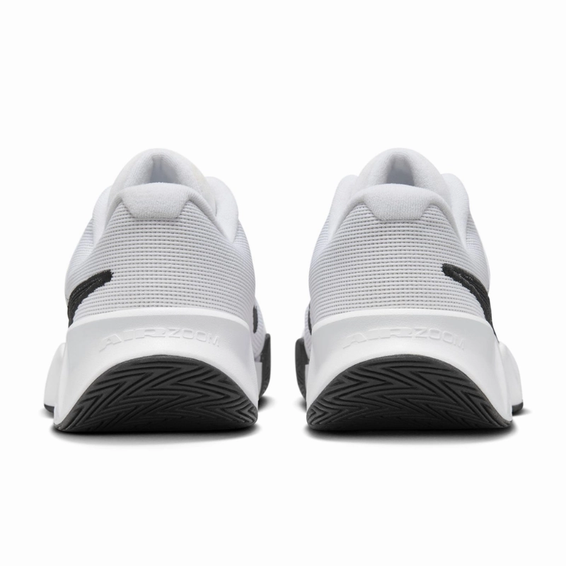 Supportive arch Nike GP Challenge Pro White/Black-White Men Hard Court Tennis Shoes