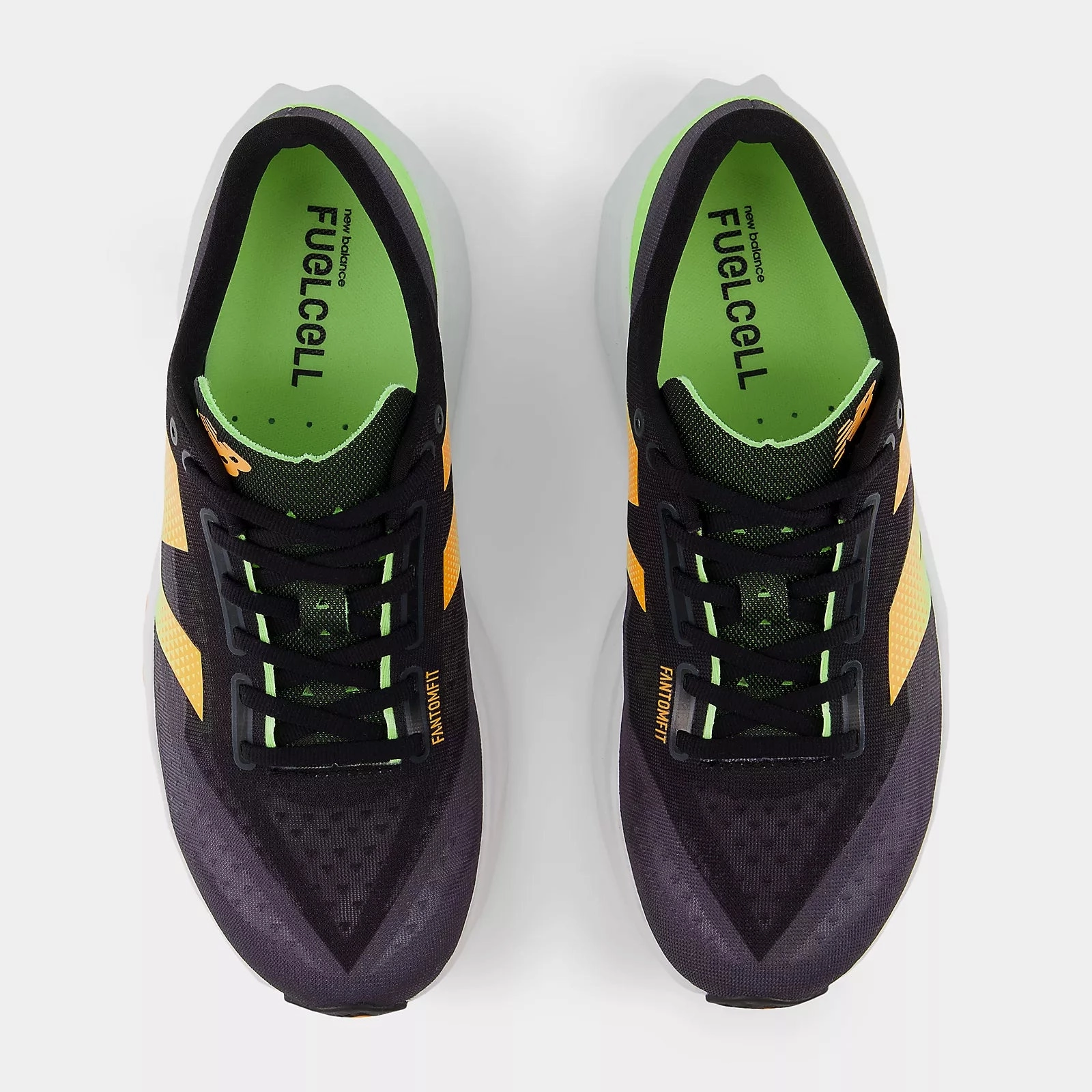 Terrain M New Balance FuelCell Rebel MFCXCB4