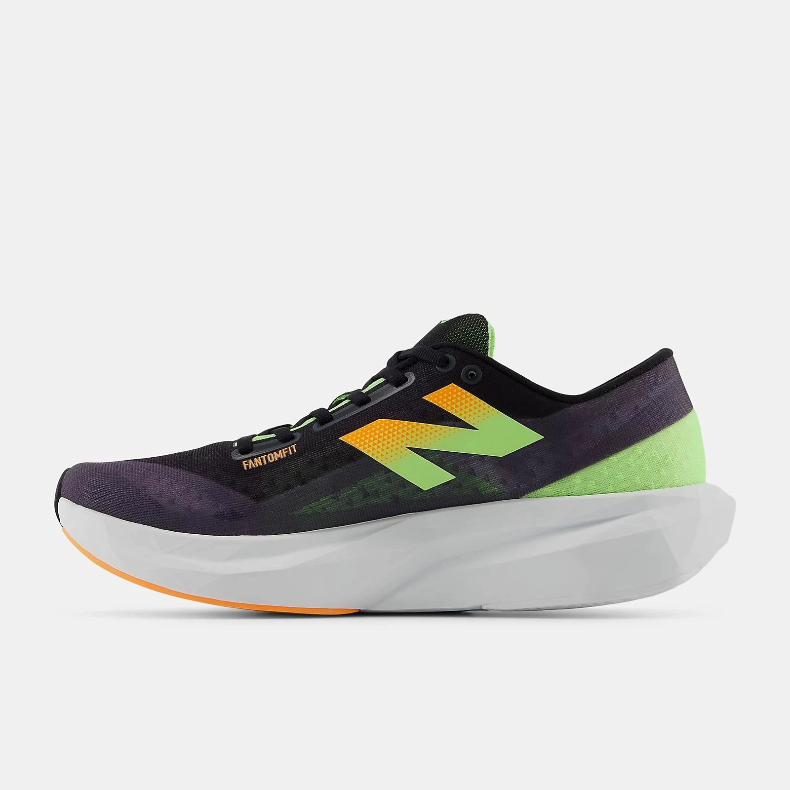 Terrain M New Balance FuelCell Rebel MFCXCB4