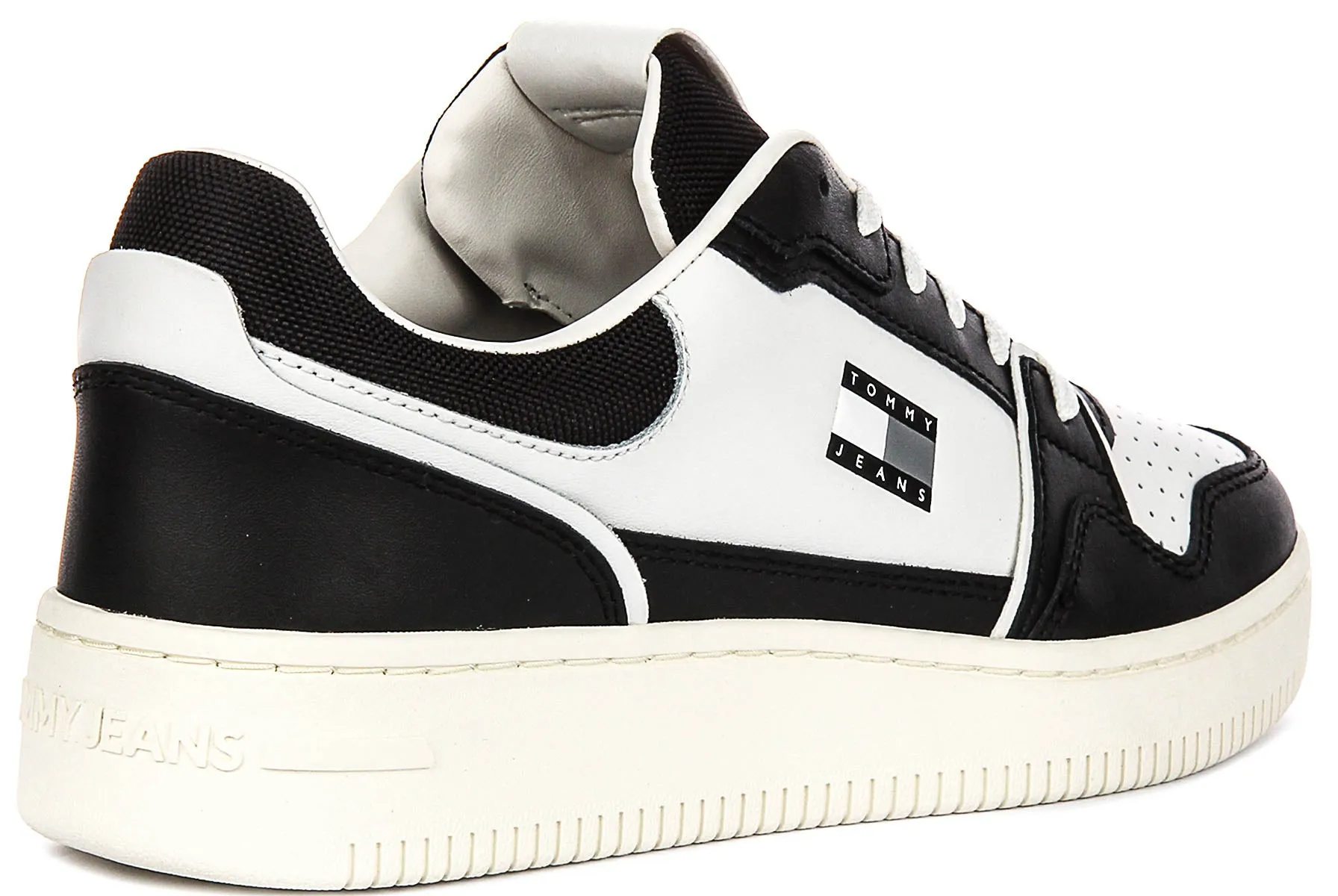 Tight Fit Tommy Jeans Retro Basket In Black White For Men