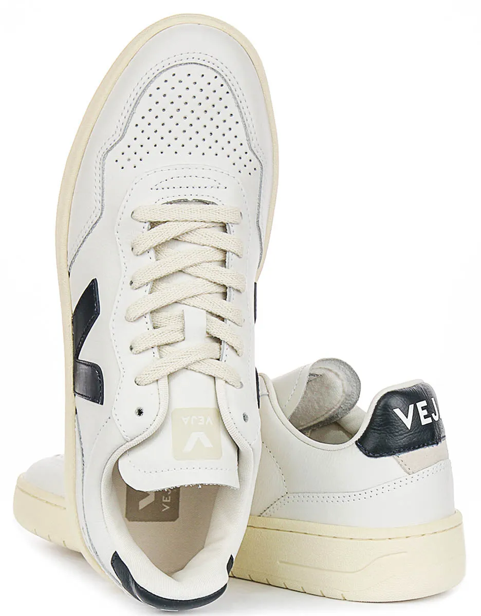 Toe room Veja V 90 OT Leather In White Navy For Men
