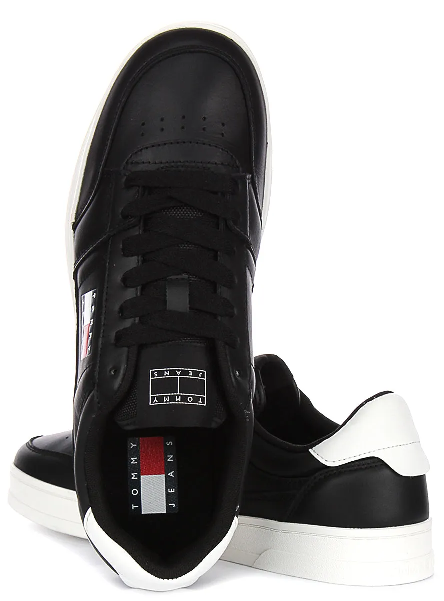 Tommy Jeans Greenwich In Black For Men Lateral Grip