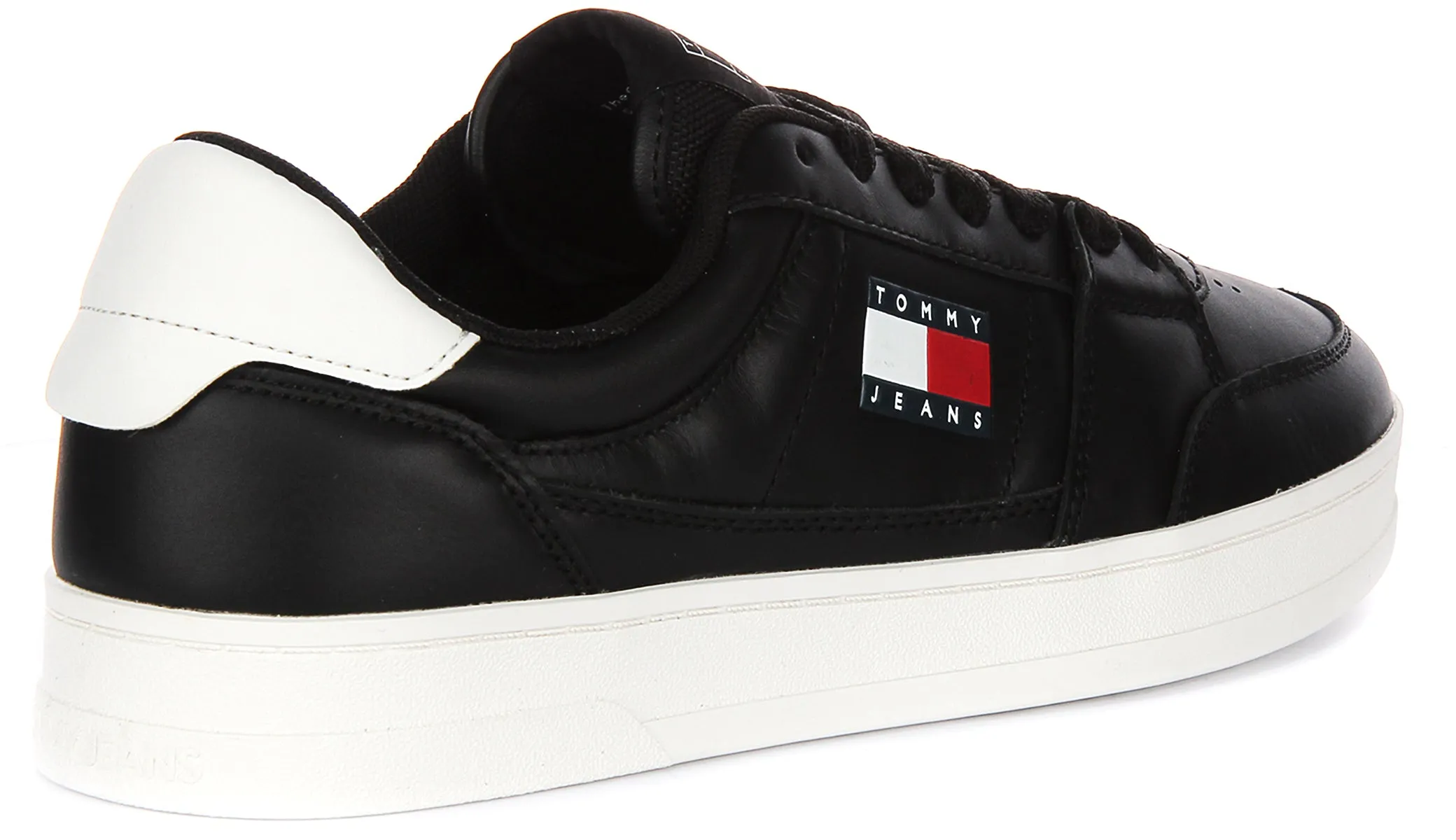 Tommy Jeans Greenwich In Black For Men Lateral Grip