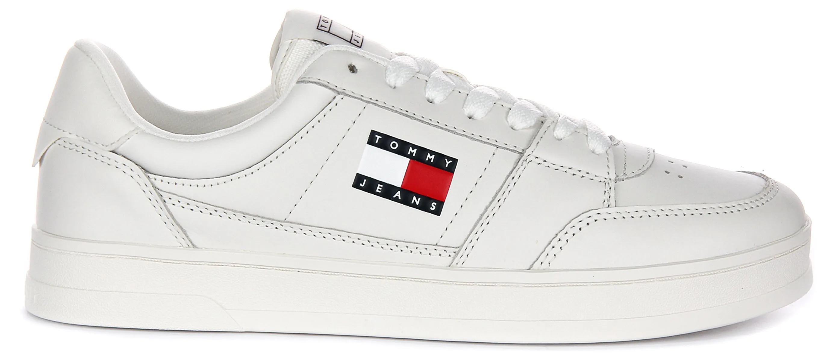 Tommy Jeans Greenwich In White For Men Balanced feel