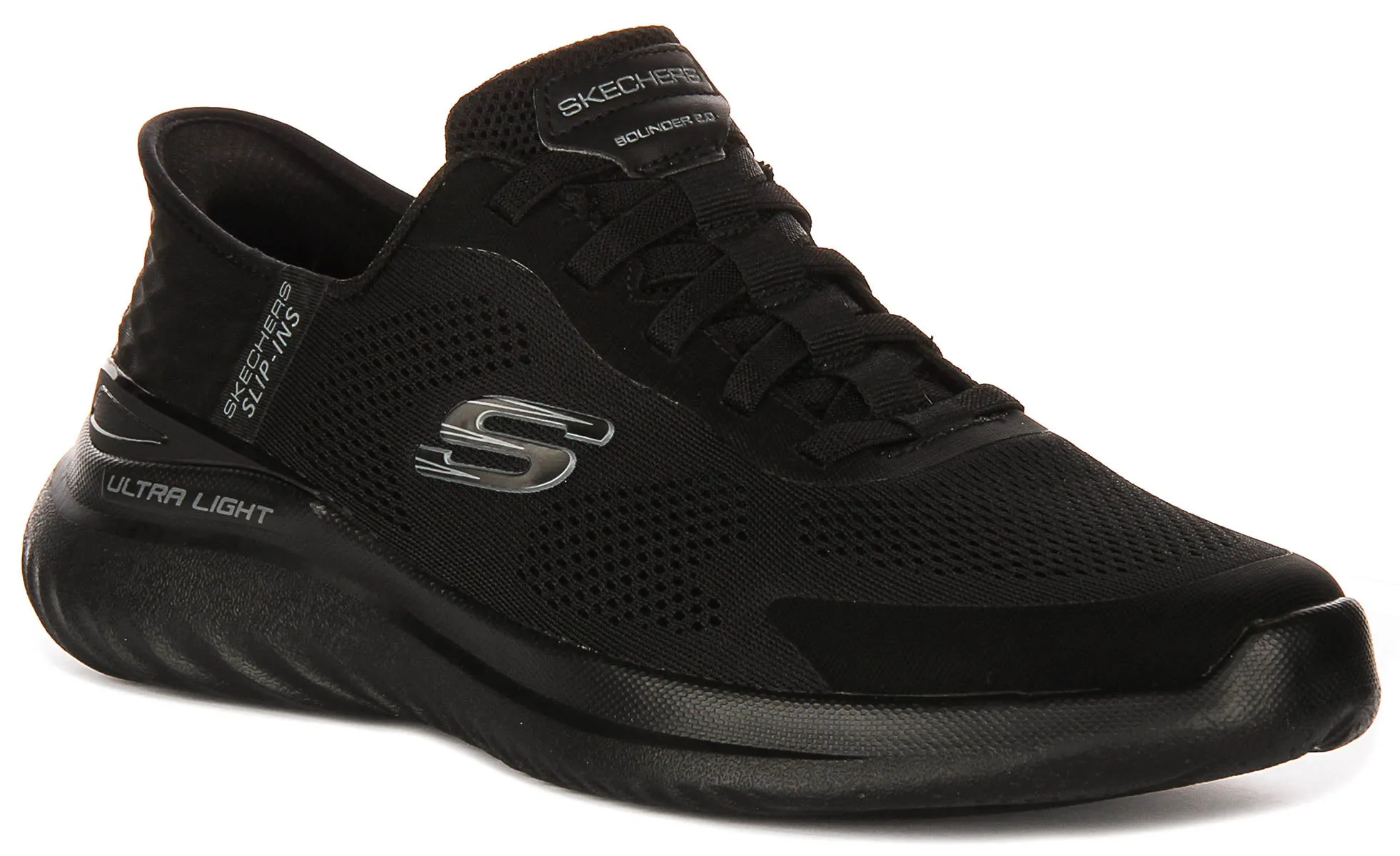 Created to provide flexibility during training routines Lightweight Skechers Bounder 2.0 - Emerged In Black For Men