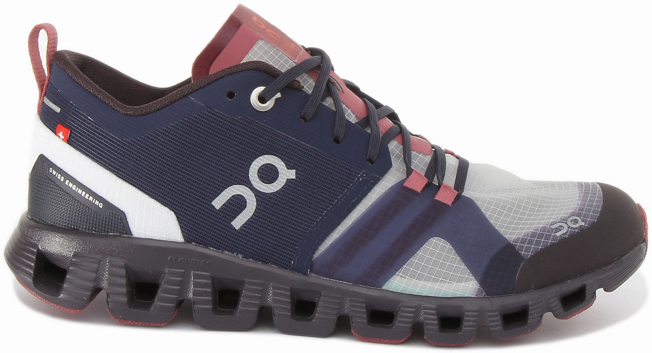 Ultra Cushion On Running Cloud X Shift In Navy For Women