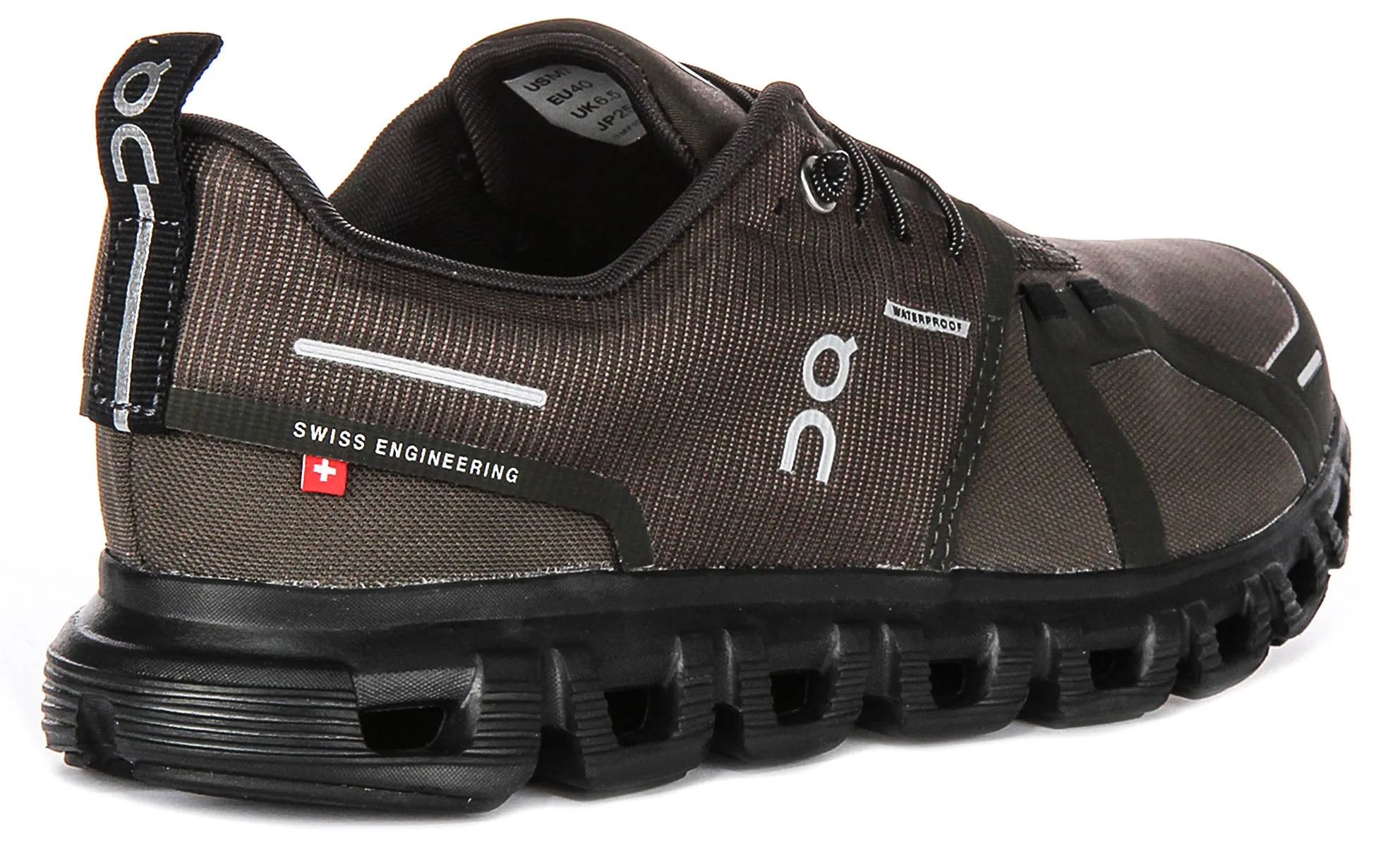 Unmatched Grip On Running Cloud 6 Wp In Black Charcoal For Men