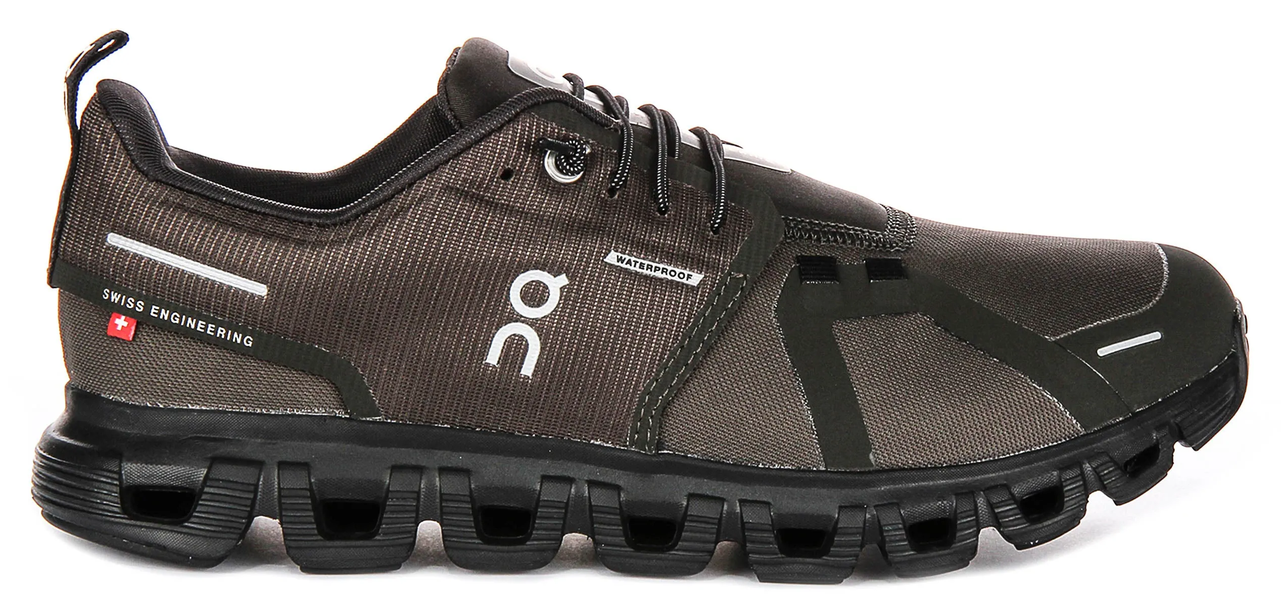 Unmatched Grip On Running Cloud 6 Wp In Black Charcoal For Men