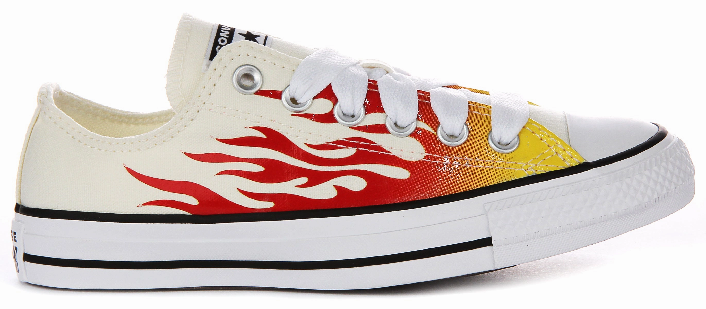 Urban Trend Step Converse All Star Low A09889C In White Red Flame