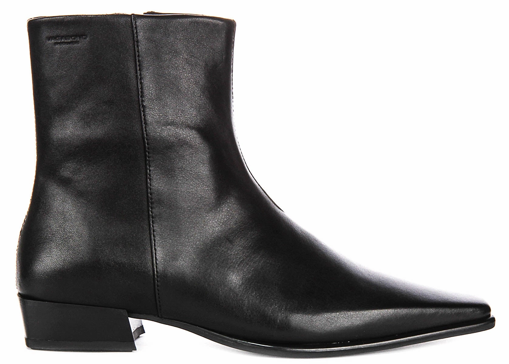 Vagabond Nella In Black For Women Trail Performance Boots