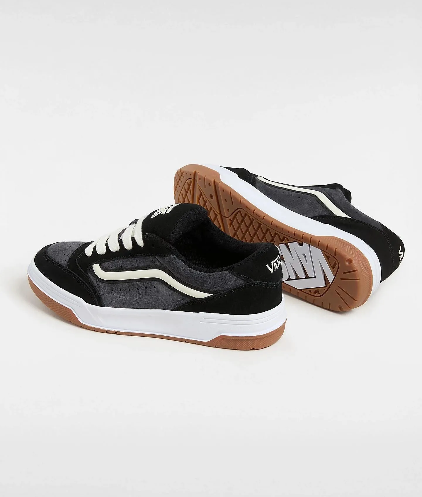 Vans Hylane Nineties Black Trainers Secure look