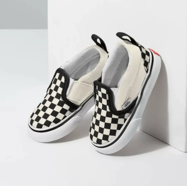 VANS Toddlers Slip On V Checkerboard Black/White (LF) Trail grip