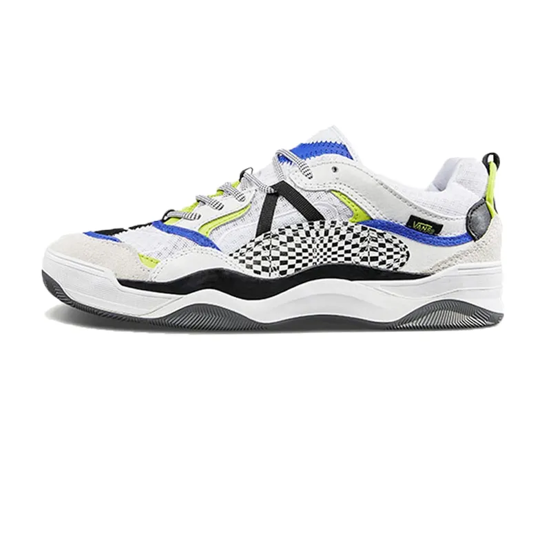 VANS - Varix WC - Distort Check - True White/Black - Men's Ultimate cushioning