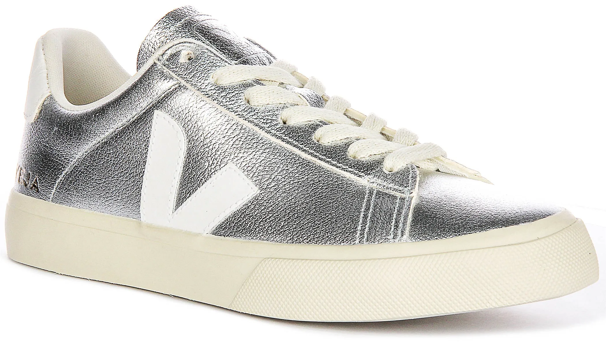 Foot Motion Veja Campo Chromefree In Silver White For Women