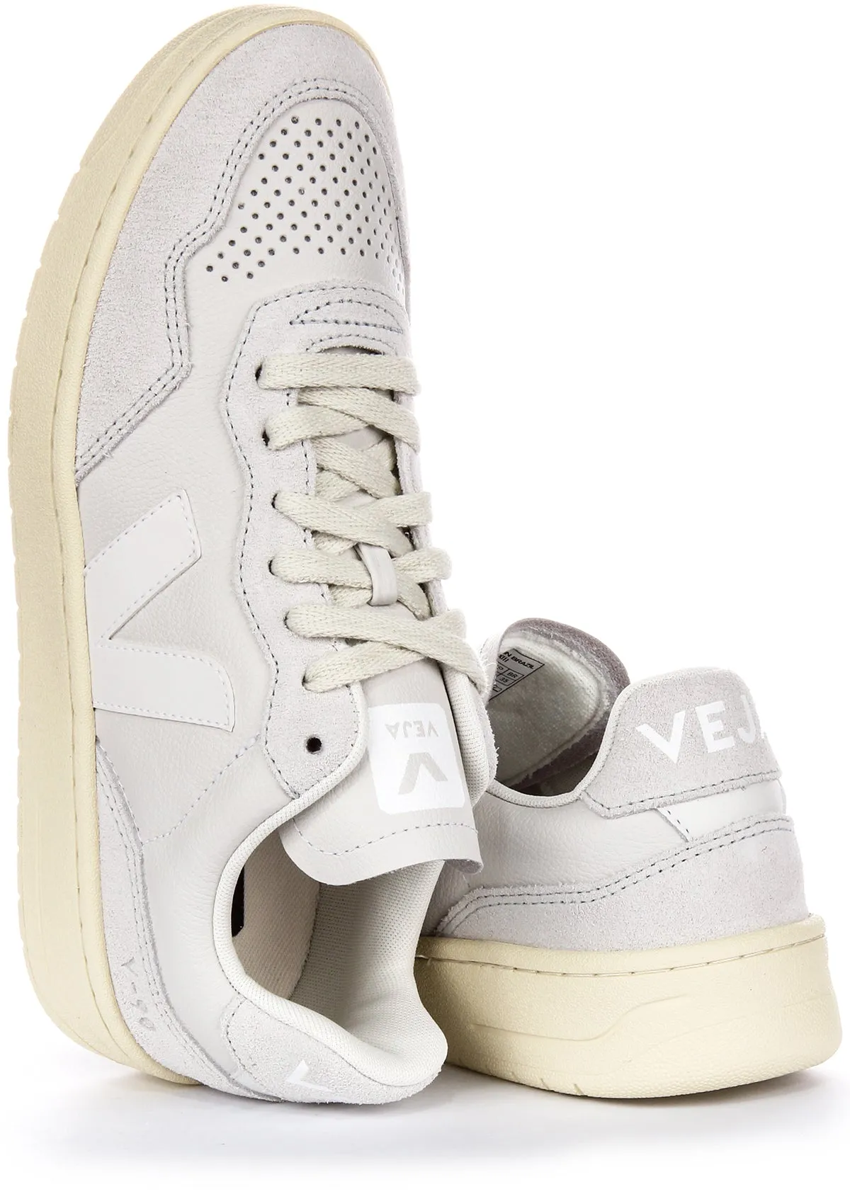 Veja V 90 Leather Trainers In Light Grey For Men All-terrain Fit