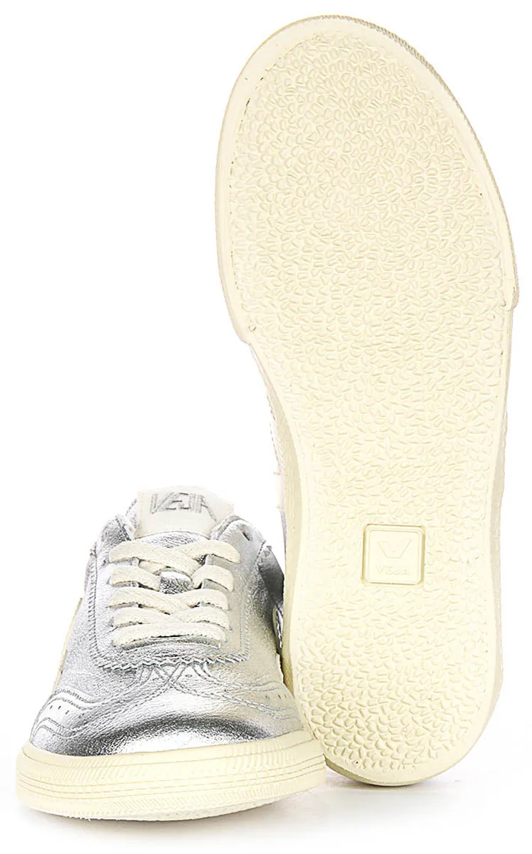 Veja Volley Leather In Silver For Women Foot Protection