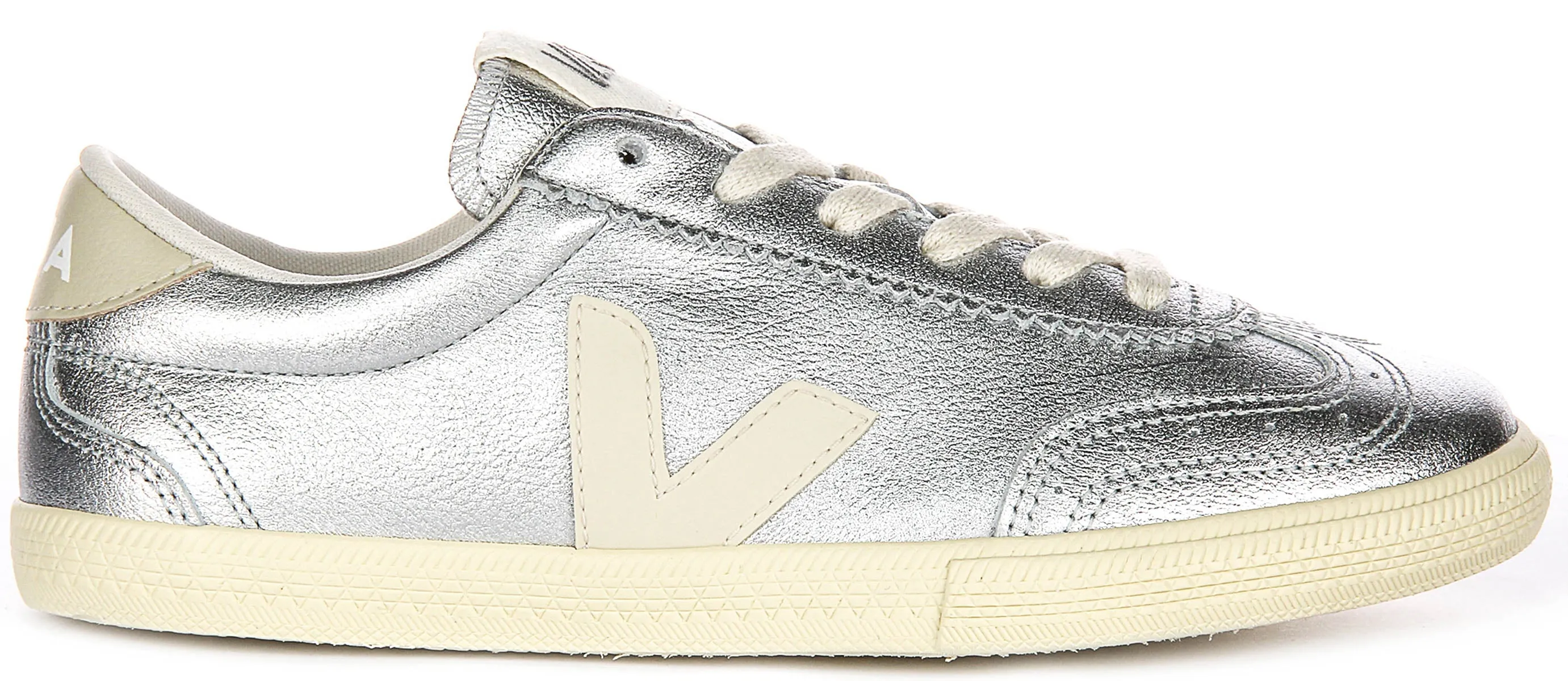 Veja Volley Leather In Silver For Women Foot Protection