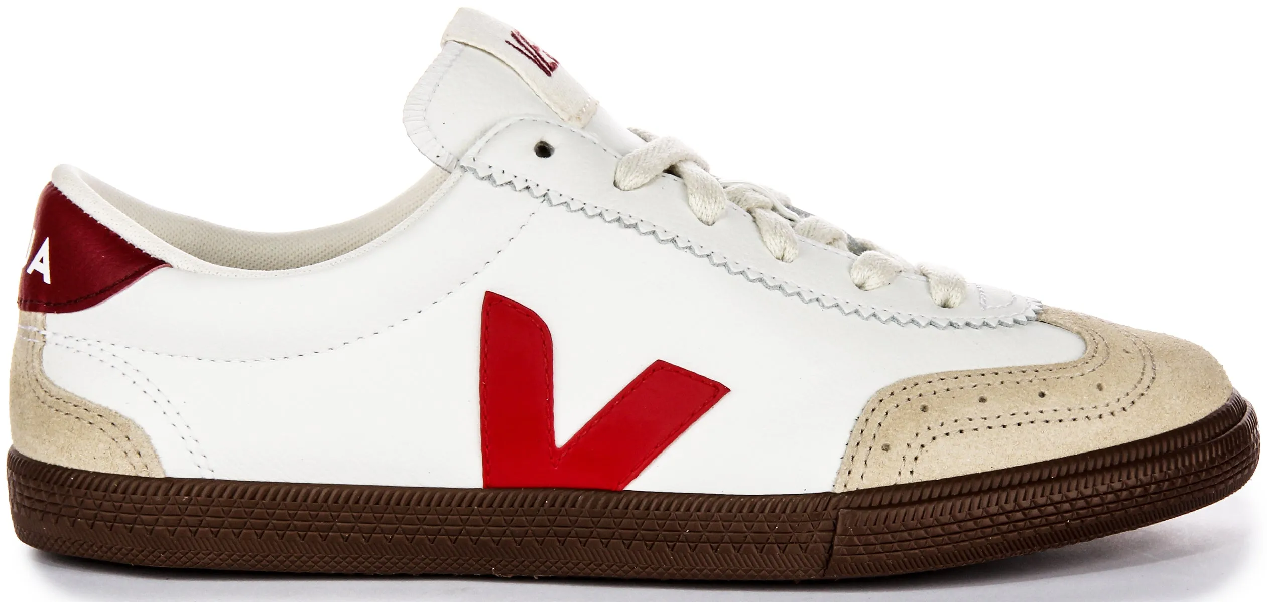 Veja Volley O. T. In White Red For Men All-Purpose Wear