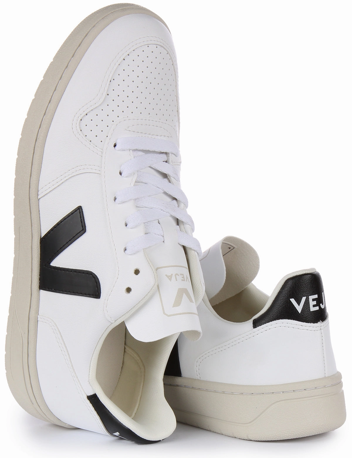 Veja V 10 Cwl In White Black For Women All Day