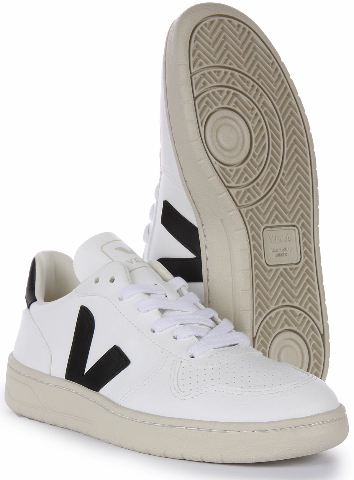 Veja V 10 Cwl In White Black For Women All Day