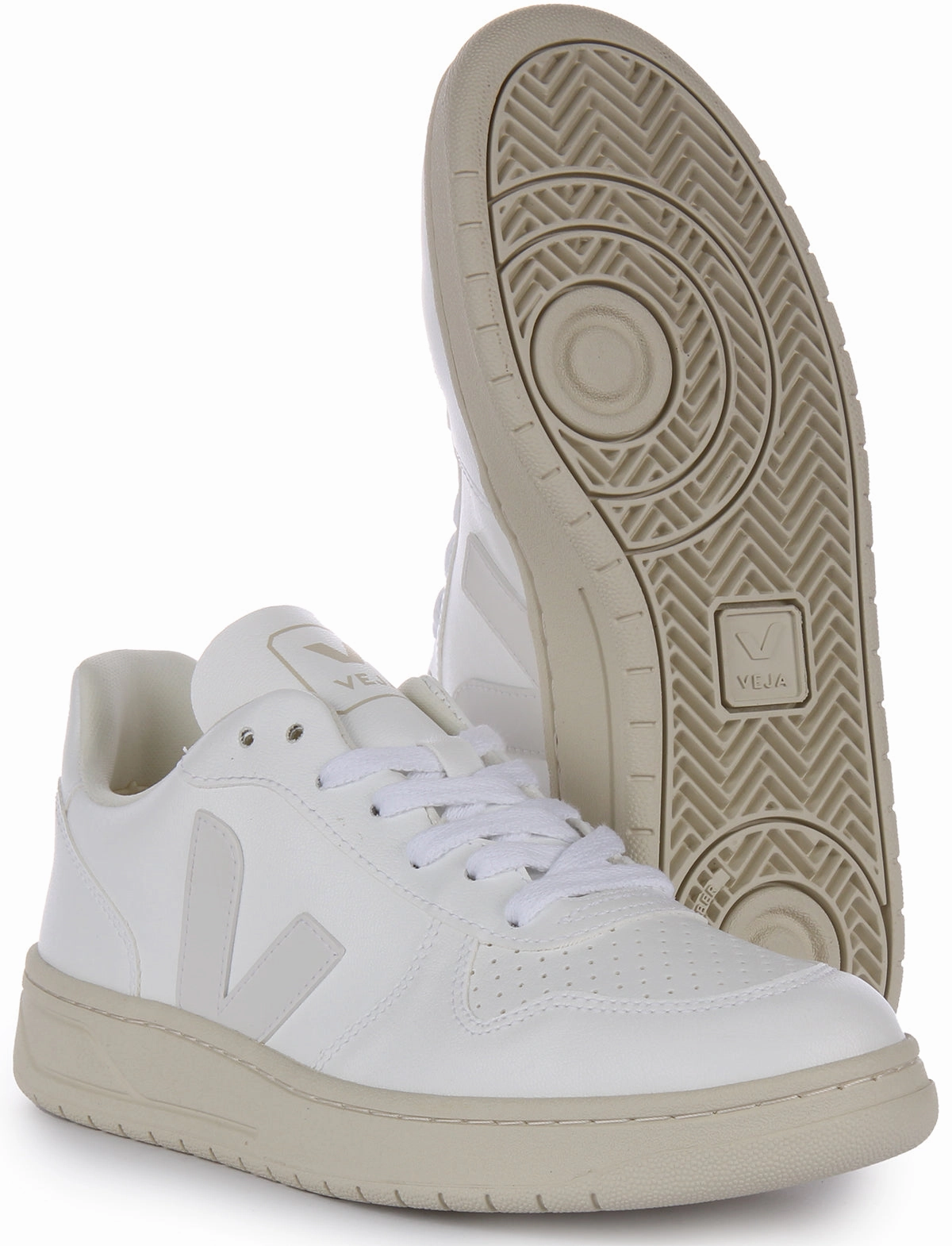 Veja V 10 Cwl In White For Men Smart Grip