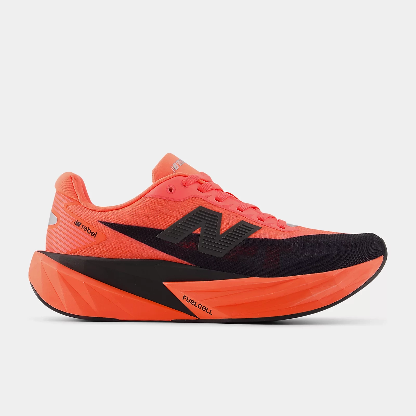 W New Balance Fuelcell Rebel v5 WFCXLQ5 Ground Response