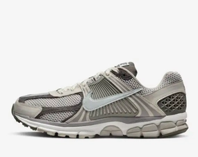 adapt to different paces customer - loyalty NIKE - Zoom Vomero 5 - Iron Ore/Flat Pewter - Unisex [FD0791 012]