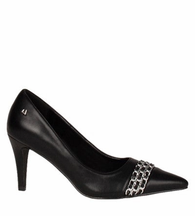 UNA HEALYS STUCK ON YOU Una Healy